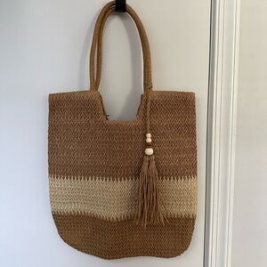 Woven Straw Two-Tone Tassel Tote Bag - Brown & Cream